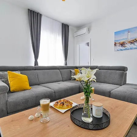 Banovi Ferienhaus *