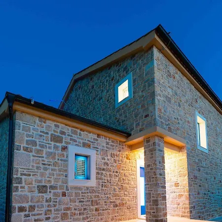Banovi Ferienhaus Zadar