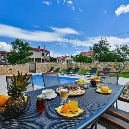 Ferienhaus Banovi *