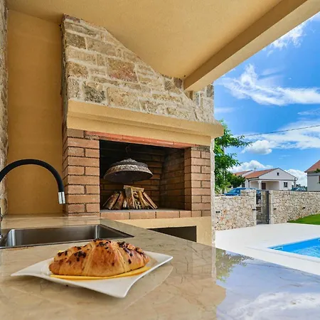 Banovi Ferienhaus *