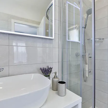 Banovi Tatil Evi Zadar