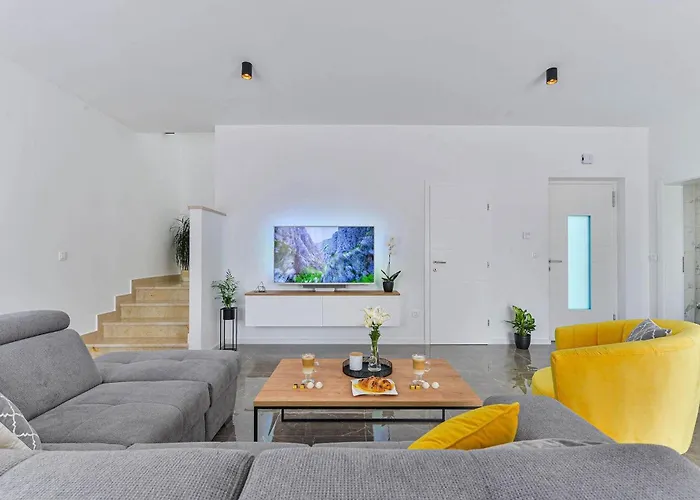 Banovi Dom wakacyjny Zadar