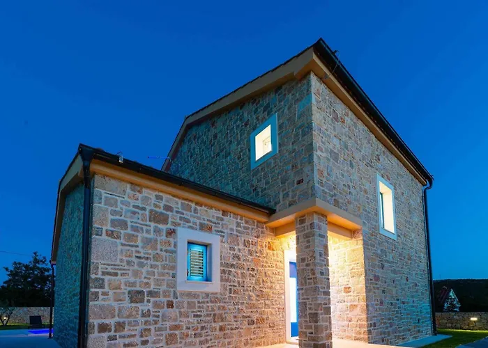 Banovi Dom wakacyjny Zadar